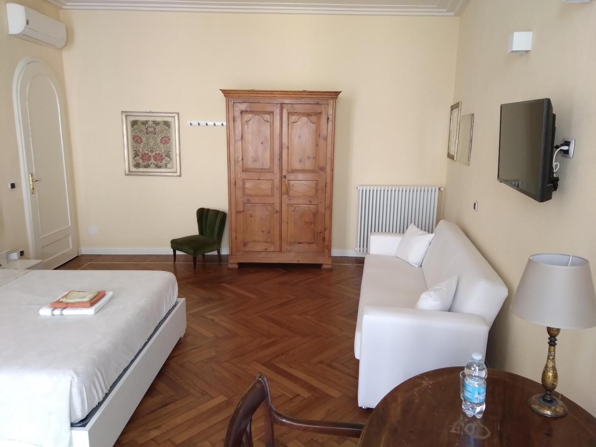 Porte Ad Arco Bra Ngoại thất bức ảnh